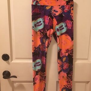 Lularoe NWOT never worn One Size Disney leggings